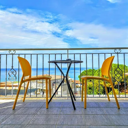 ゲストハウス A Casa Di Alessandra - 4*